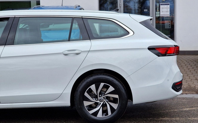 Volkswagen Passat cena 178200 przebieg: 1, rok produkcji 2024 z Warszawa małe 436